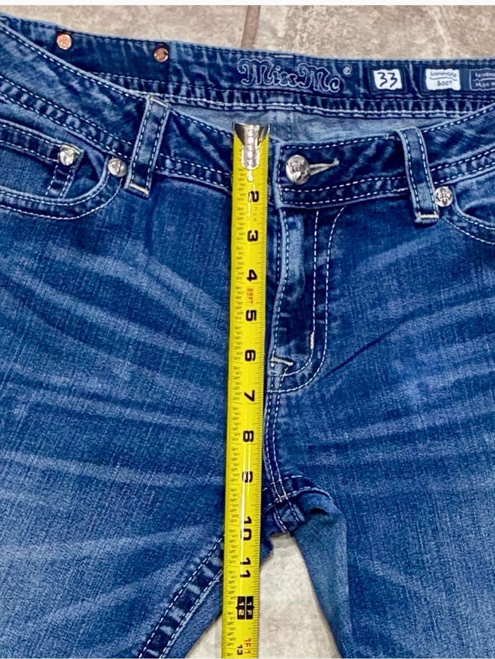 Miss Me Signature Bootcut Jeans Women’s 33x34 Mid Rise Stretch Denim EUC - Picture 8 of 12